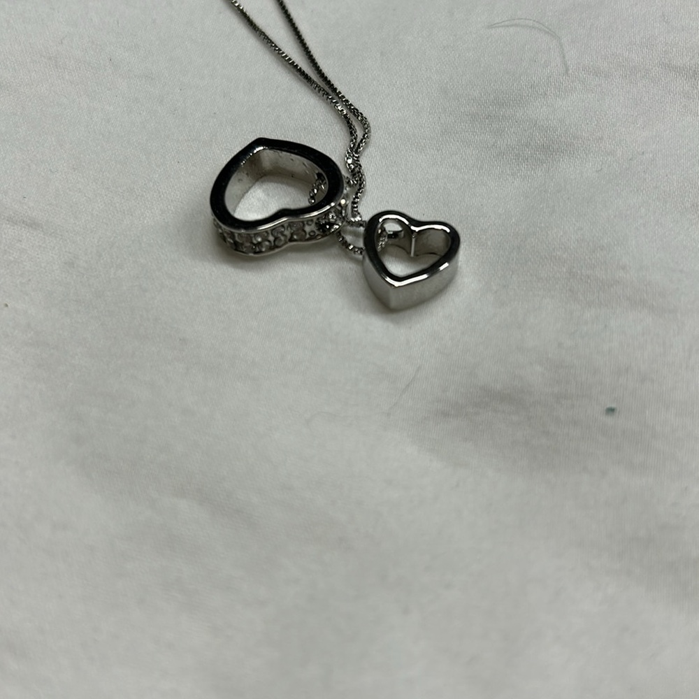 Necklace - Picture 2 of 4